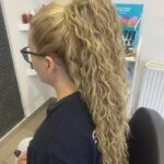 Svetlo Smeđa s pramenovima │ Afro │ 80cm │ Rep na mrežicu photo review