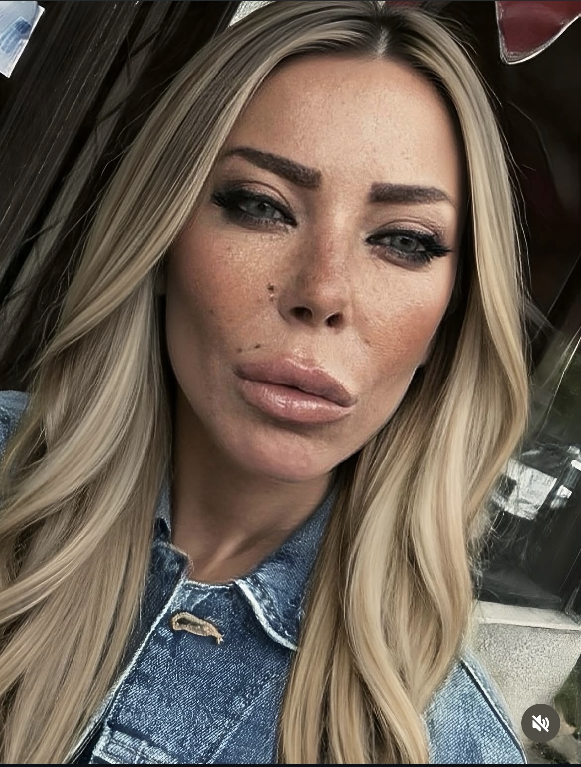 Svetlo Smeđa s pramenovima │ Opuštena k.  │ 80cm │ Rep na mrežicu photo review