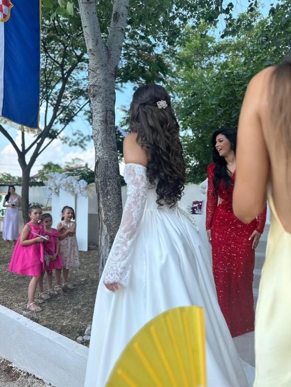 Smeđa sa pramenovima │Ravna │60cm │Ekstenzije na klipse / češljiće photo review