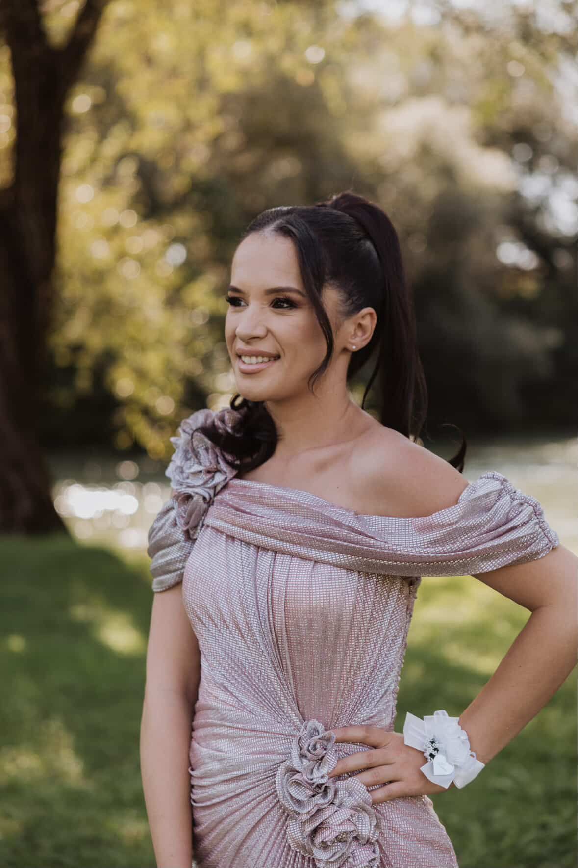 Tamno Smeđa │ Ariana │ 40cm │ Rep na mrežicu photo review