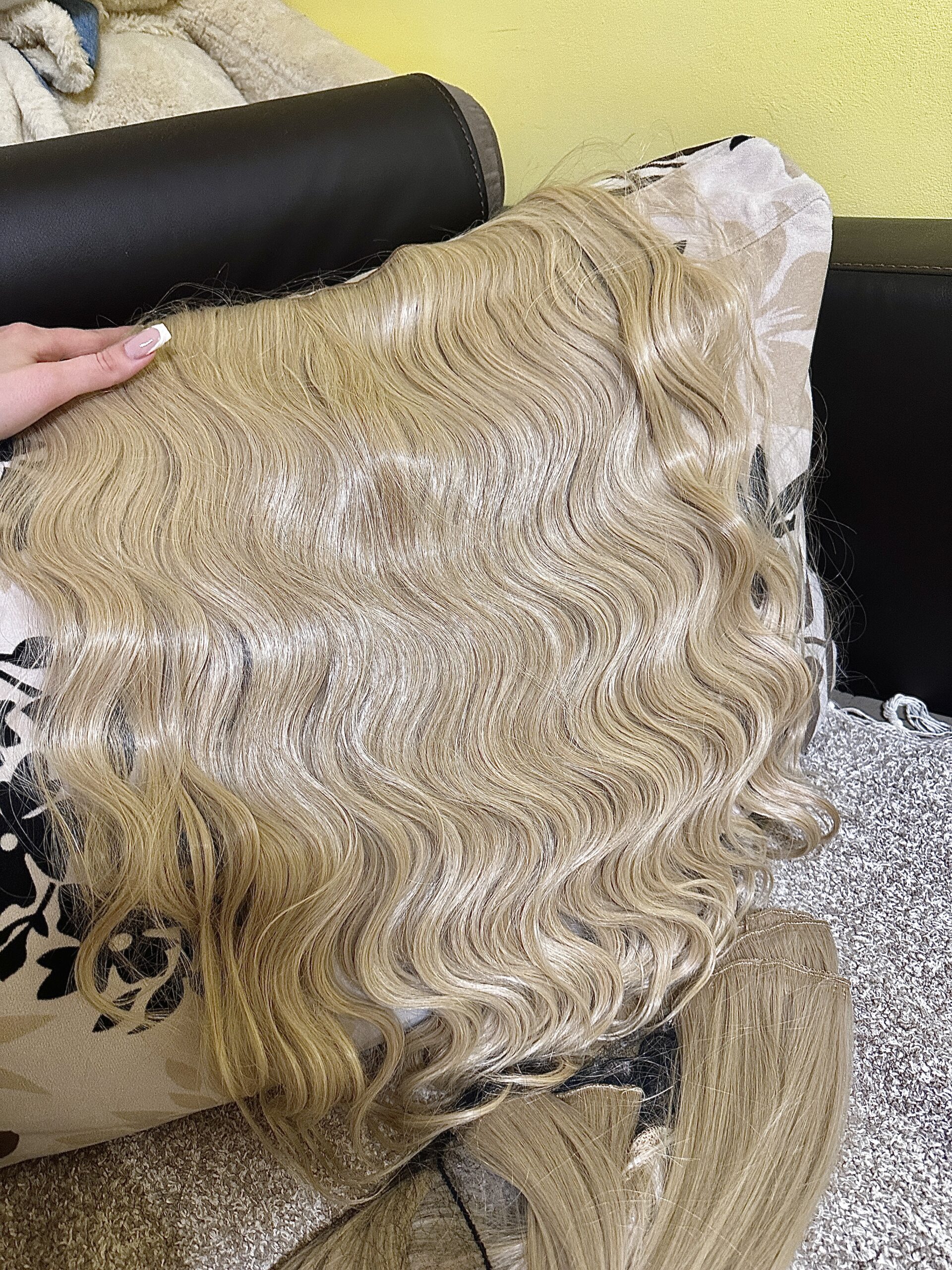 Srednje plava / Šampanjac│Glam Waves photo review