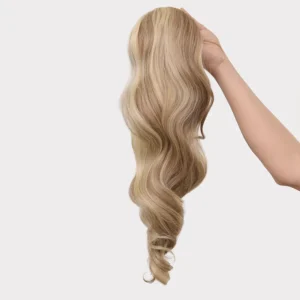 Svetlo smeđa s pramenovoima │ Opuštena kovrča │ 50cm │ rep na mrežicu